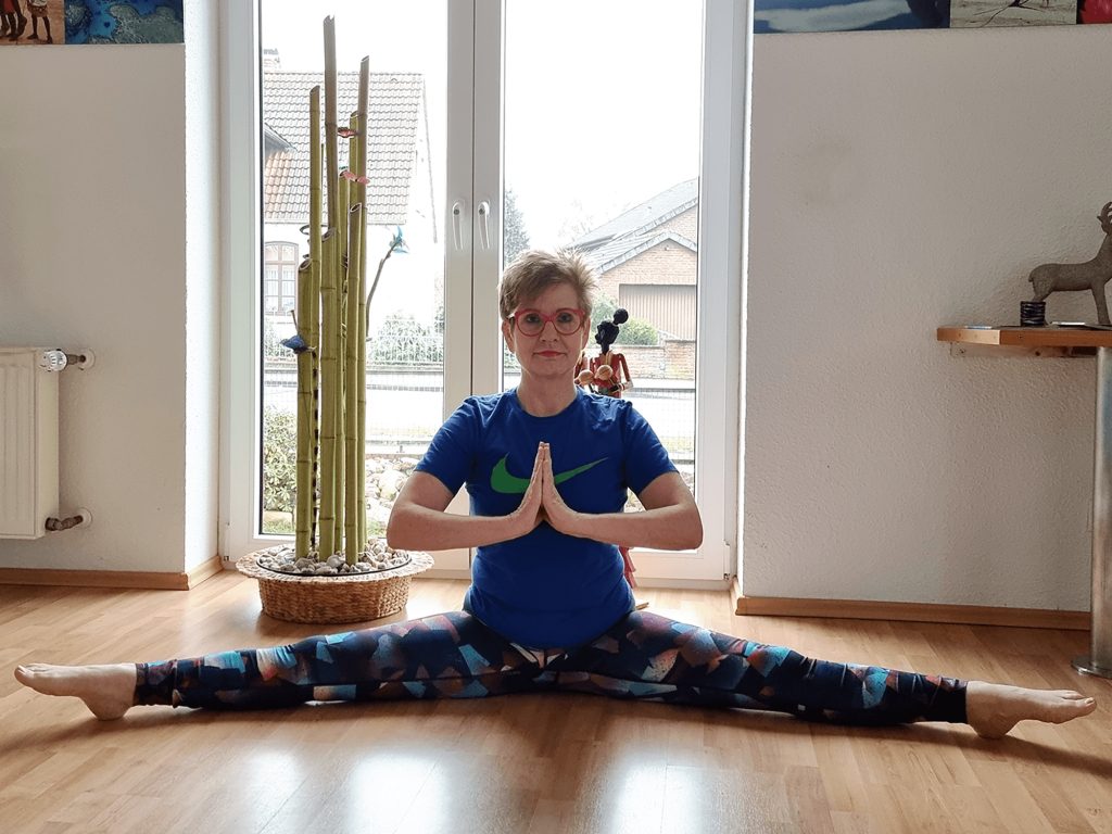 Gabi beim Yoga